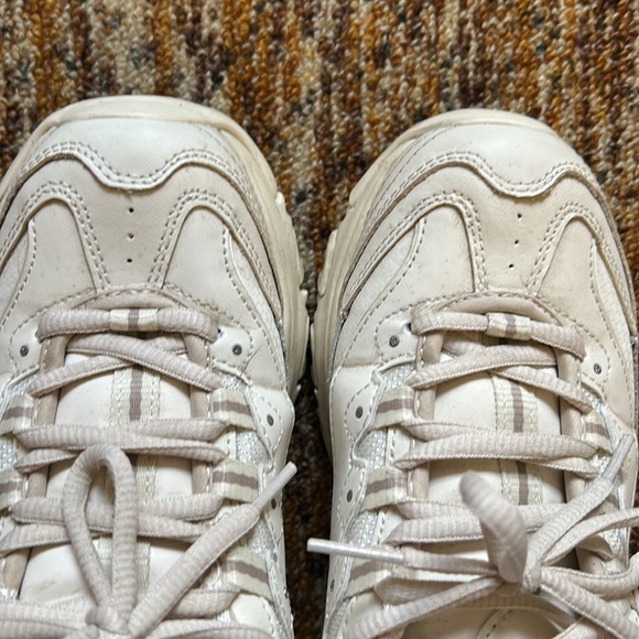 [SOLD!] Sketchers D’Lites the Original - Picture 7 of 9